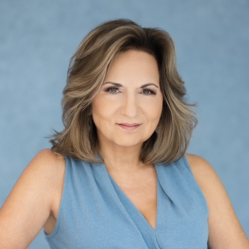 Head shot of Kristina Rose